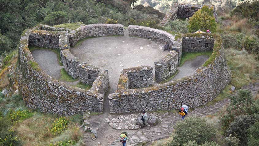 Runkuracay Ruins Peru - Classic Inca Trail