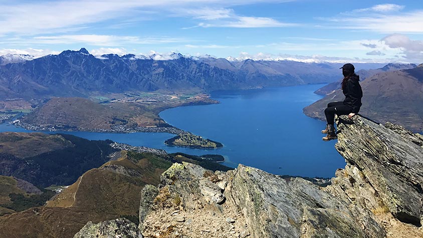 The 7 Most Beautiful Lakes On New Zealand S South Island Active Adventures